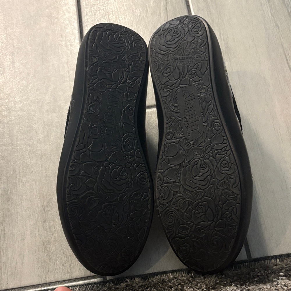Alegria Clogs - Picture 4 of 6
